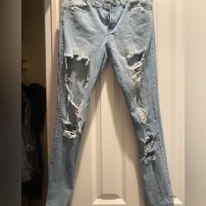 Cute Ripped Baggy Styled